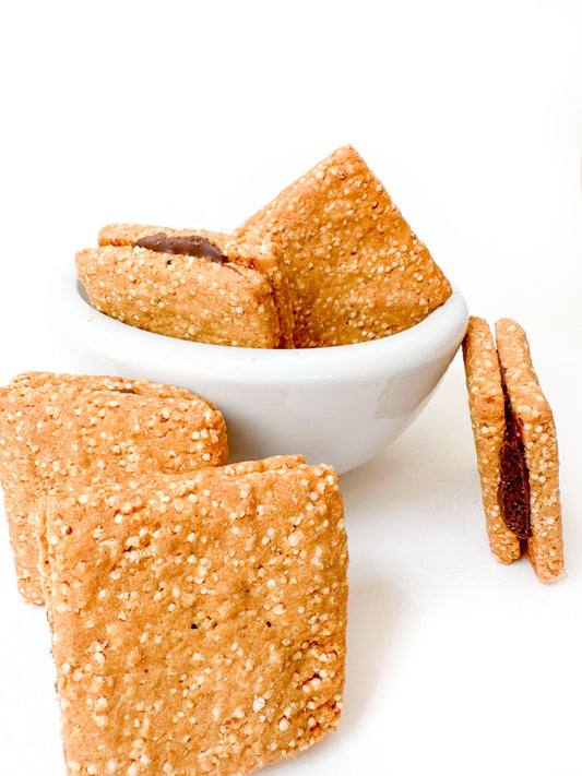 6 galletas tipo sandwich rellenas de chocolate semiamargo