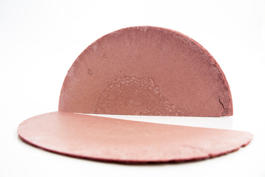 Obleas amaranto sabor chocolate, rellenas de chocolate semiamargo con piloncillo. 5 pzas dobles.